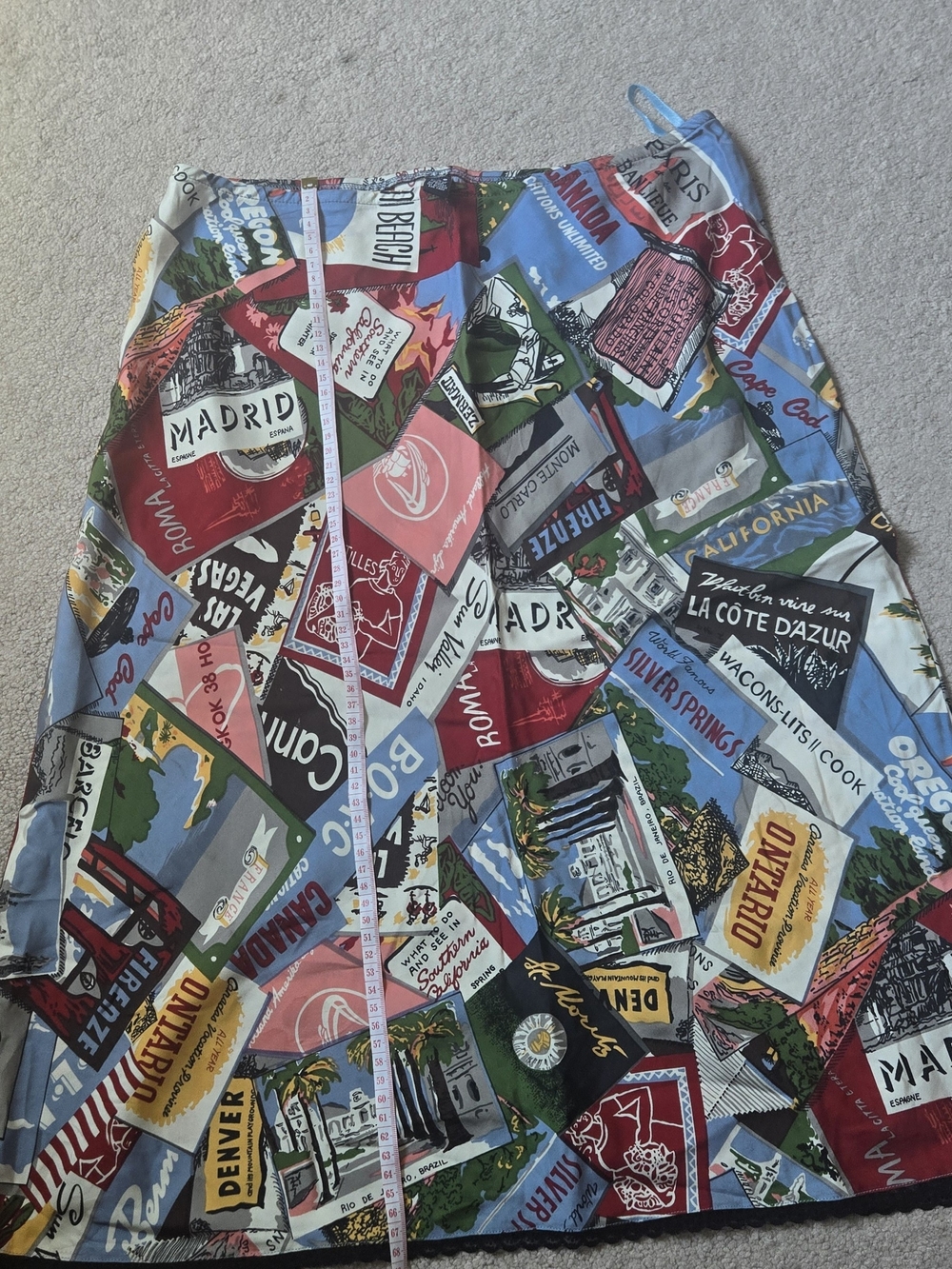 GAP Silk Patchwork Skirt in Red, Blue, Green & Yellow - Picture 3 of 4